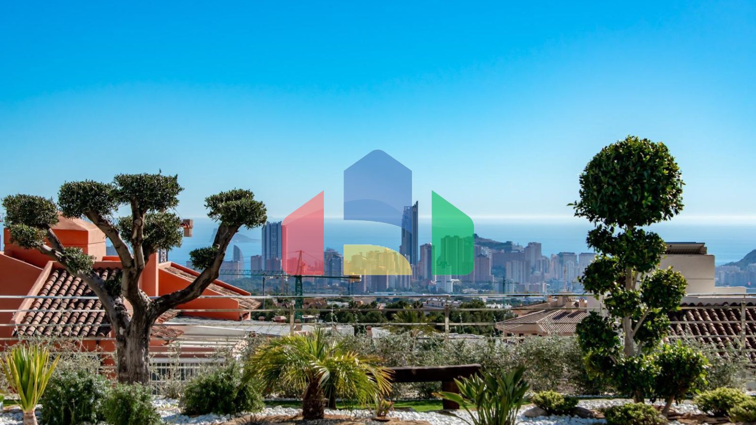 Вилла Roma: Эксклюзивность и Элегантность в Финестрате