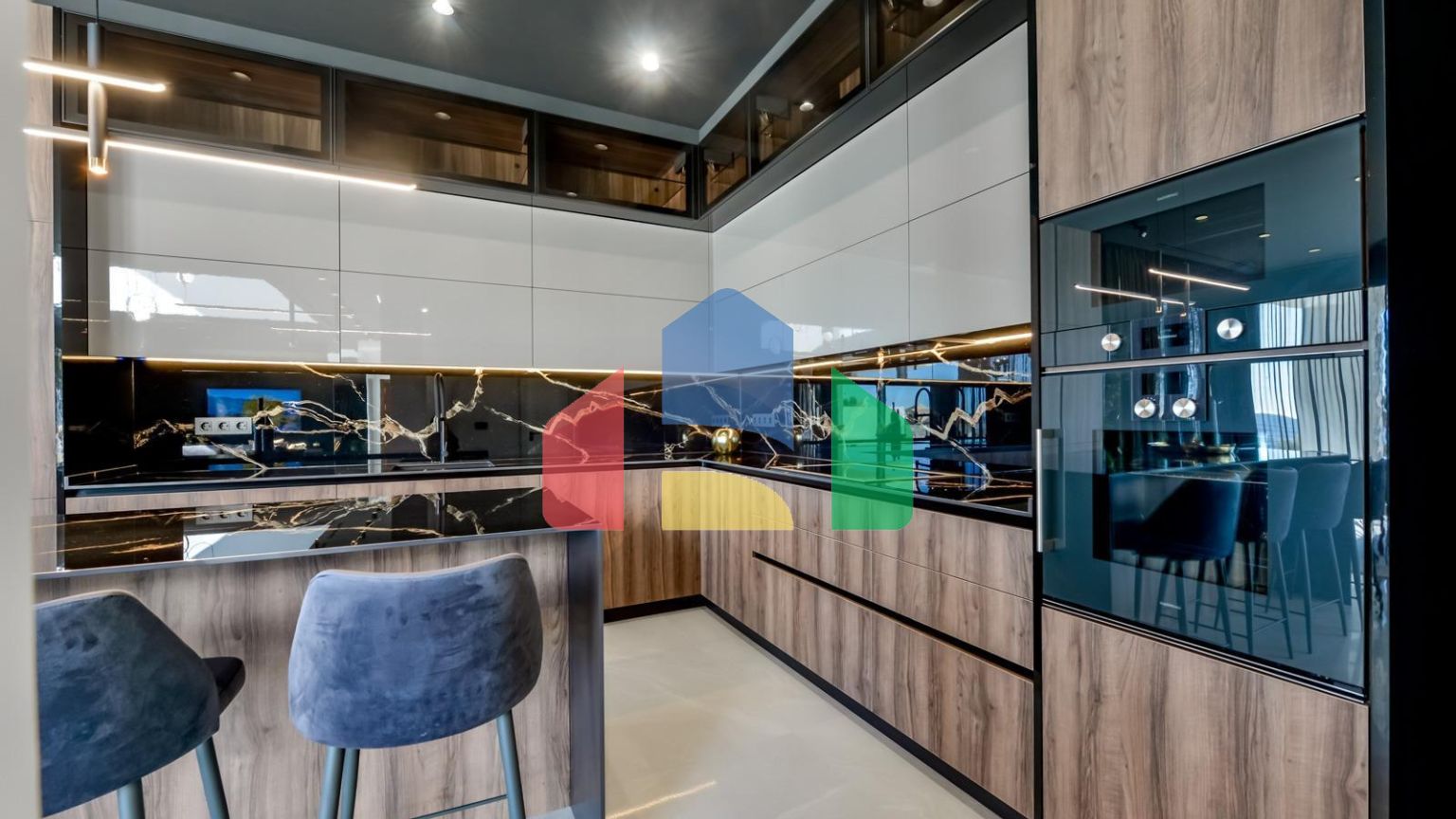 Вилла Roma: Эксклюзивность и Элегантность в Финестрате