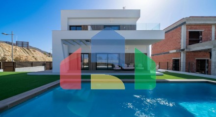 НОВЫЕ ВИЛЛЫ В ФИНЕСТРАТЕ