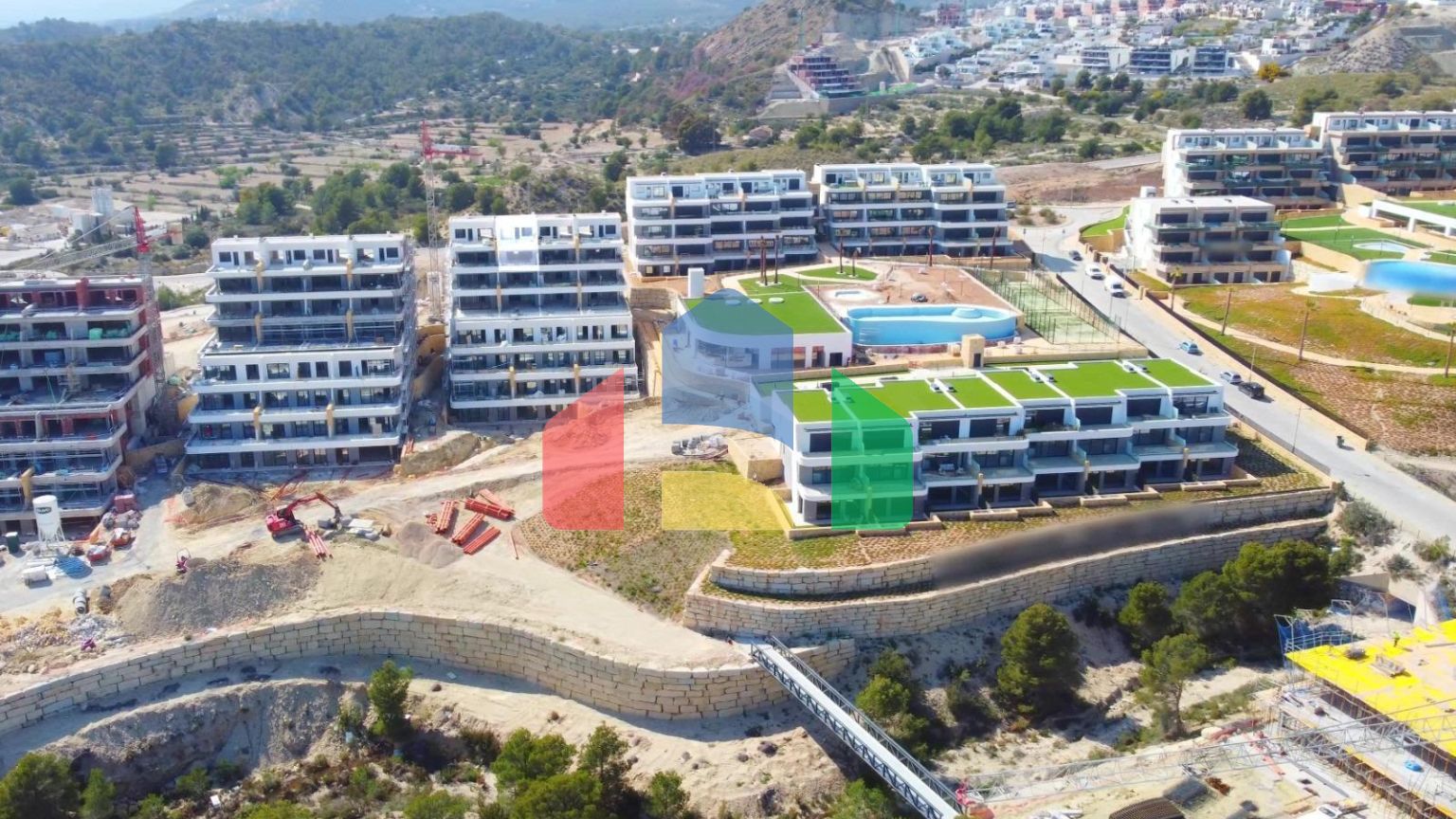 Роскошный двухуровневый пентхаус в Финестрате с потрясающим видом на море