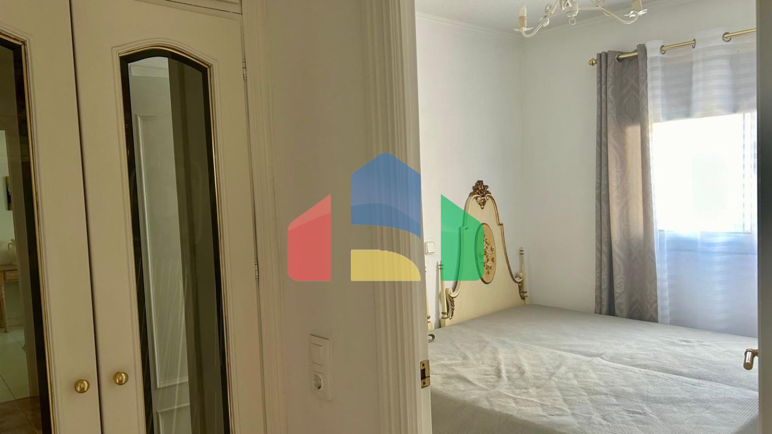 Прекрасная возможность! Квартира в 600 метрах от пляжа