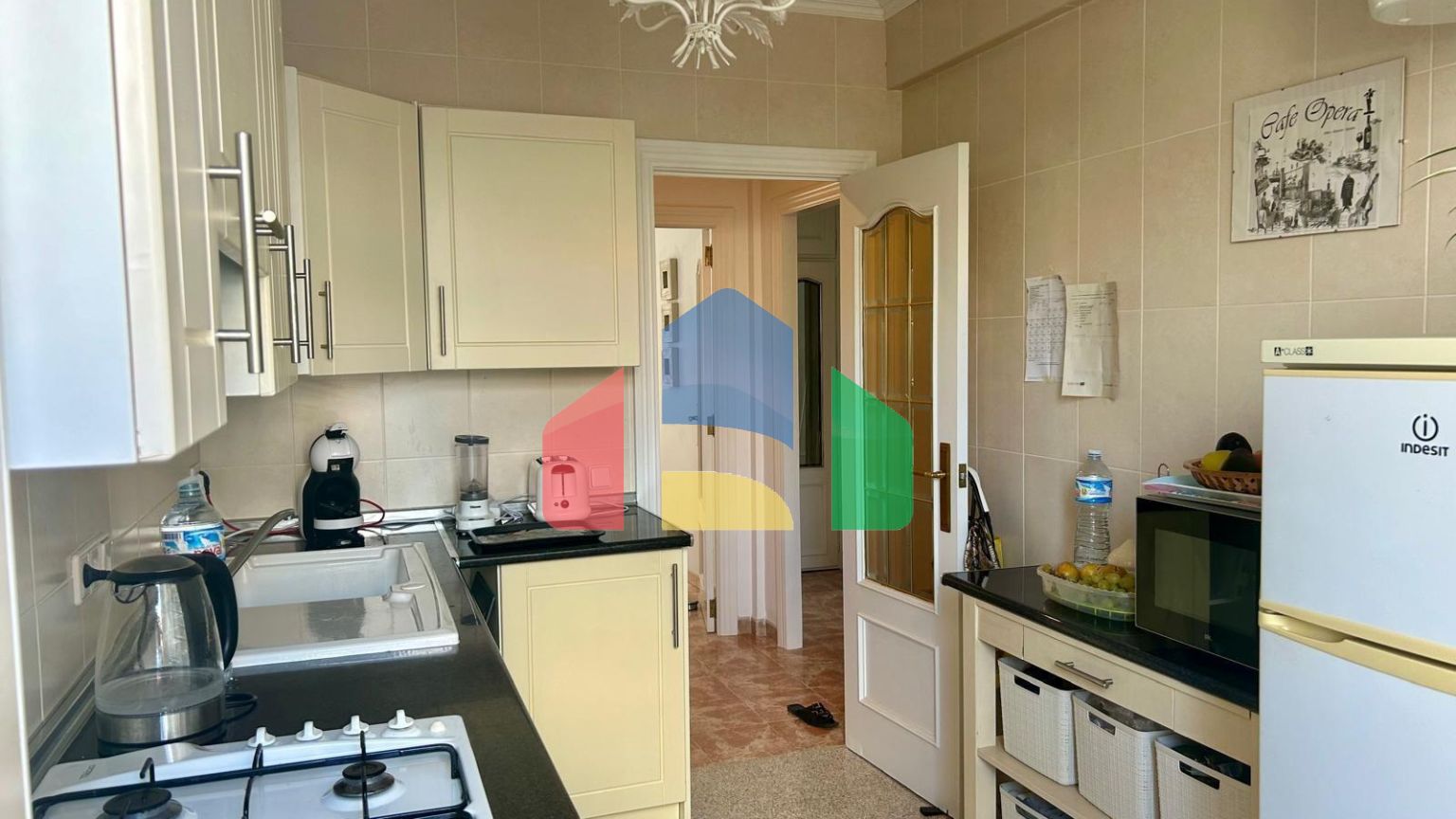 Прекрасная возможность! Квартира в 600 метрах от пляжа