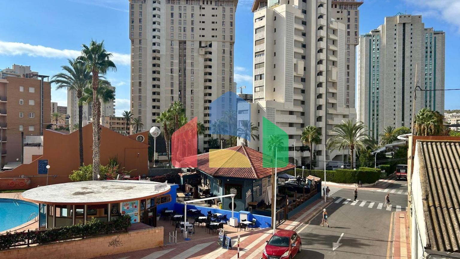 Прекрасная возможность! Квартира в 600 метрах от пляжа