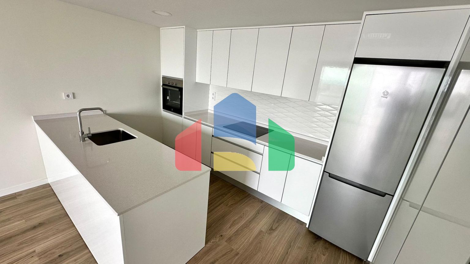 ЭКСКЛЮЗИВНЫЙ КОМПЛЕКС «SEA SCAPE» НОВЫЕ КВАРТИРЫ С ВИДОМ НА МОРЕ