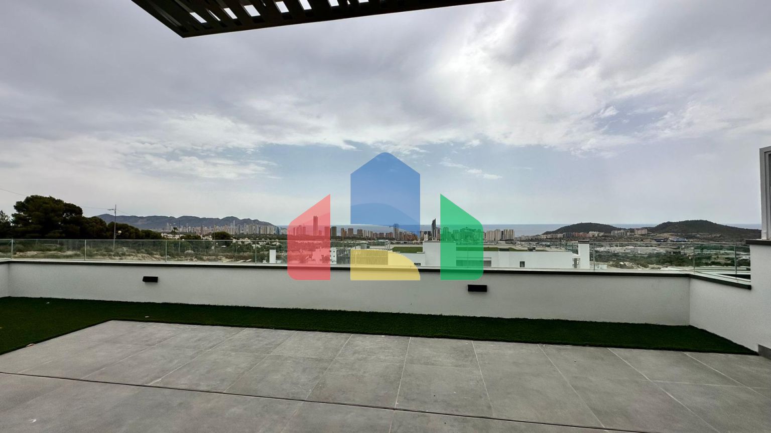 ЭКСКЛЮЗИВНЫЙ КОМПЛЕКС «SEA SCAPE» НОВЫЕ КВАРТИРЫ С ВИДОМ НА МОРЕ