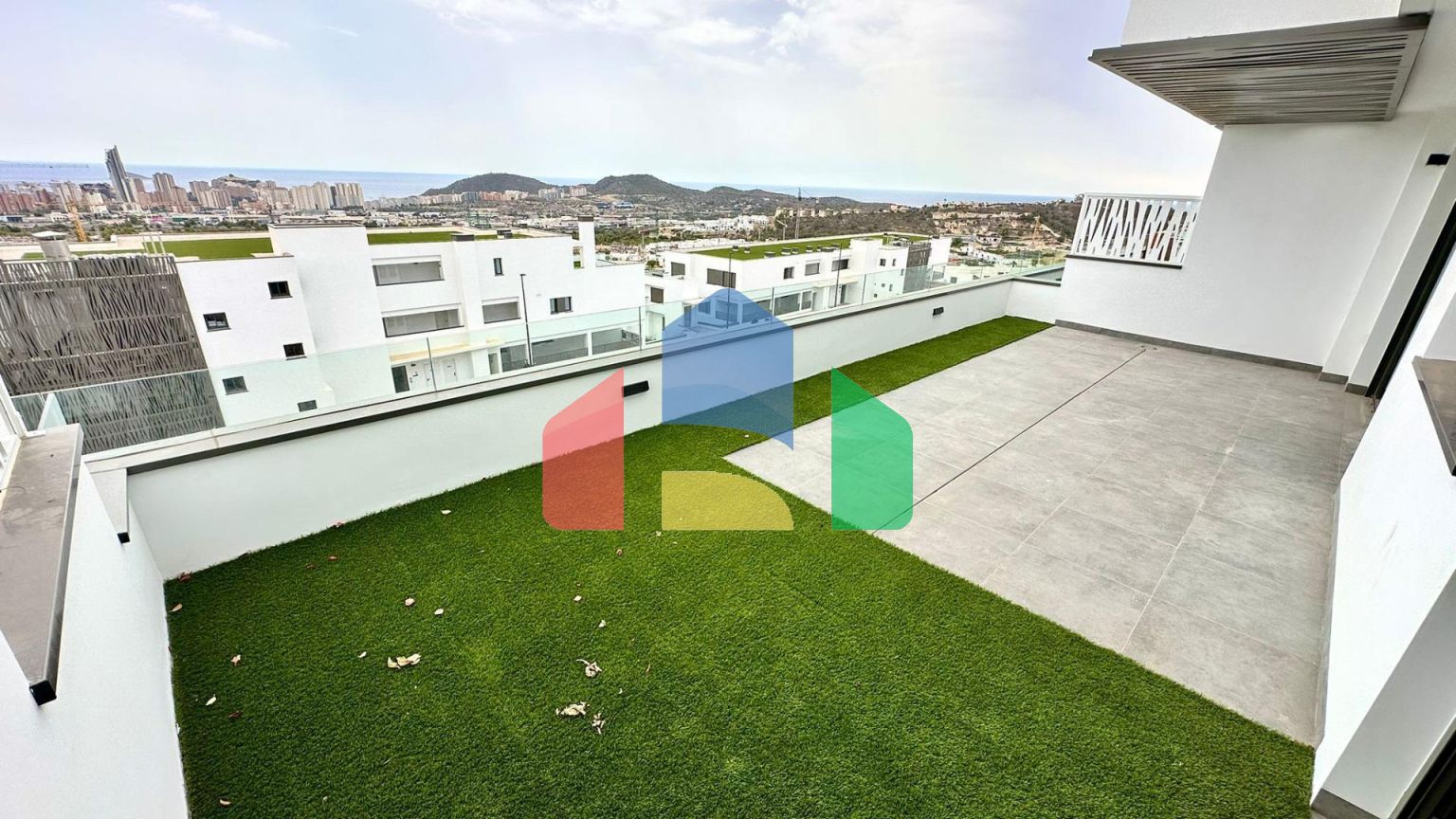 ЭКСКЛЮЗИВНЫЙ КОМПЛЕКС «SEA SCAPE» НОВЫЕ КВАРТИРЫ С ВИДОМ НА МОРЕ