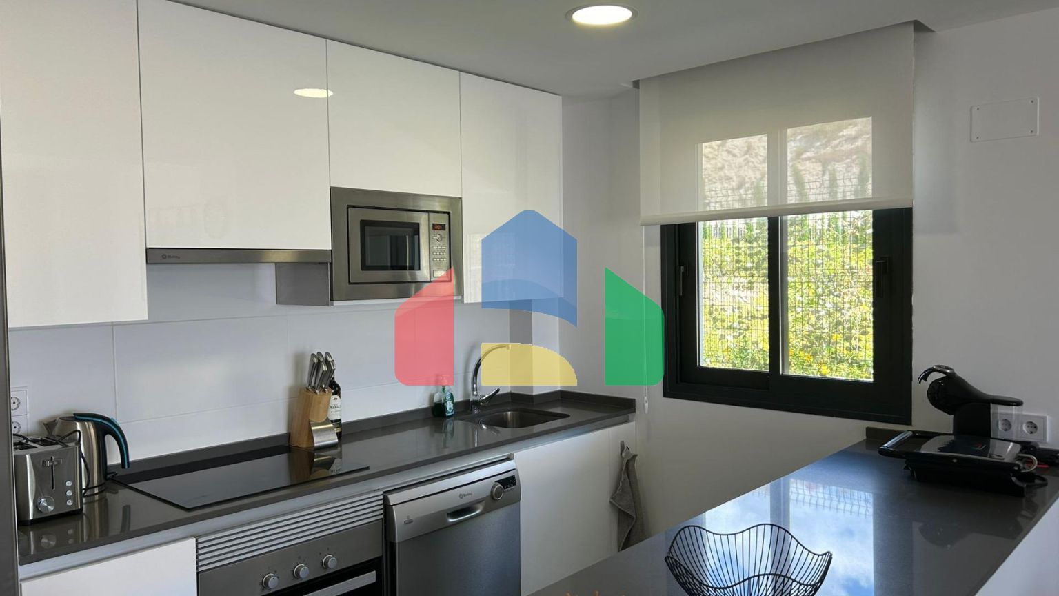 Фантастическая 3-комнатная квартира в Кампорроссо в Финестрате