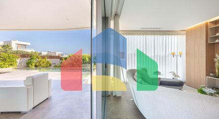 Stunning designer villa in Finestrat, where comfort meets contemporary elegance.
