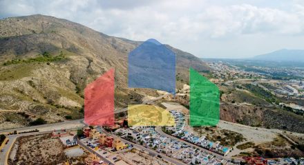 Современная вилла с видом на море из всех комнат в Balcón de Finestrat
