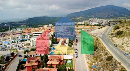 Современная вилла с видом на море из всех комнат в Balcón de Finestrat