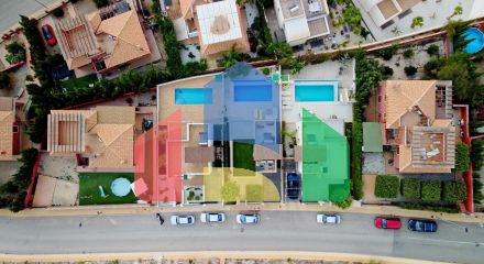 Современная вилла с видом на море из всех комнат в Balcón de Finestrat