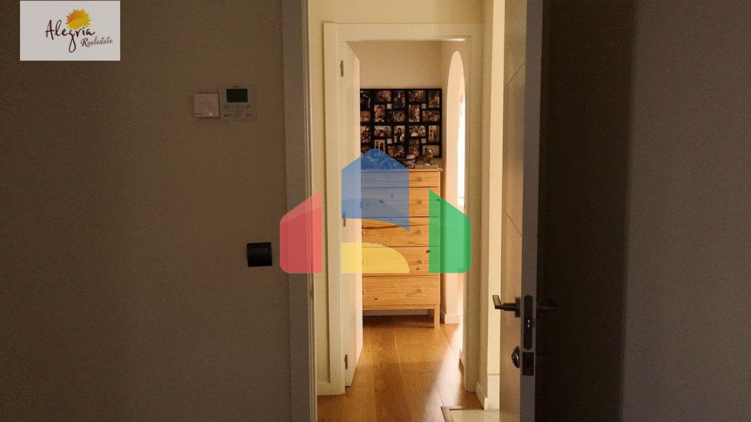 ПРЕВОСХОДНАЯ ВИЛЛА В СЬЕРРА КОРТИНА НА ПРОДАЖУ