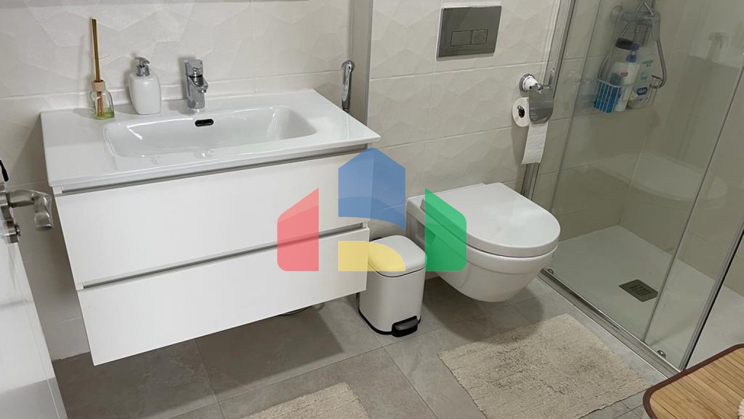 Дуплекс-пентхаус с потрясающим видом на море в эксклюзивном комплексе в Финестрате