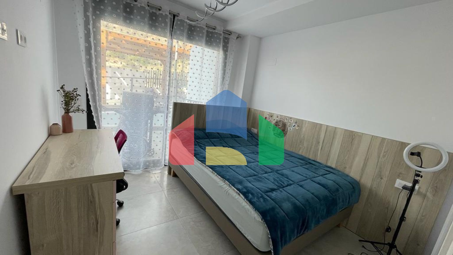 Дуплекс-пентхаус с потрясающим видом на море в эксклюзивном комплексе в Финестрате