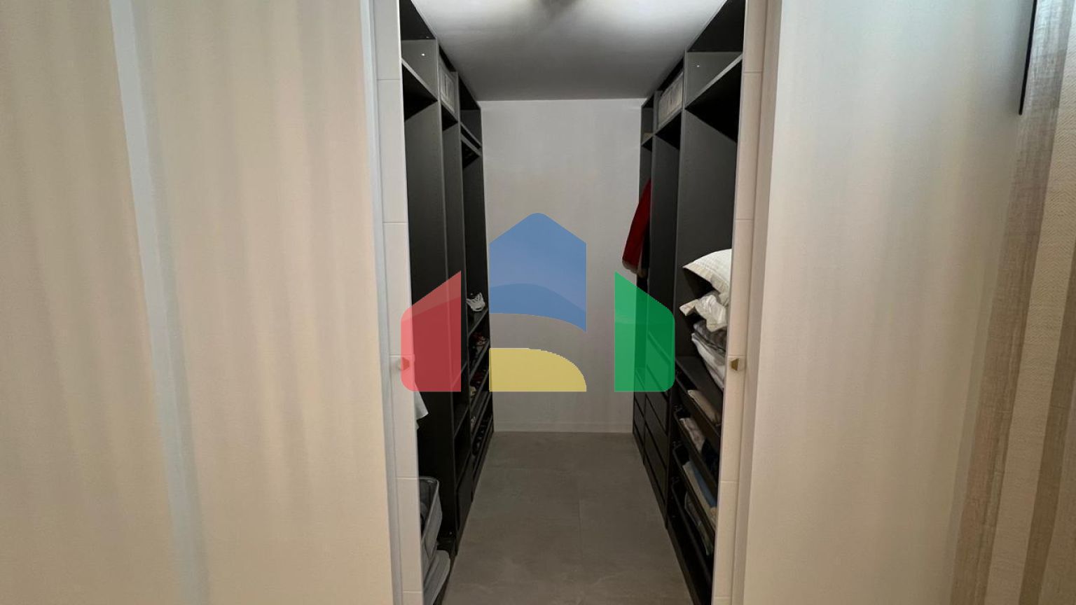 Дуплекс-пентхаус с потрясающим видом на море в эксклюзивном комплексе в Финестрате