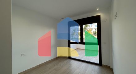 Уникальная возможность! Бунгало на продажу в Финестрате Уникальная возможность! Бунгало на продажу в Финестрате