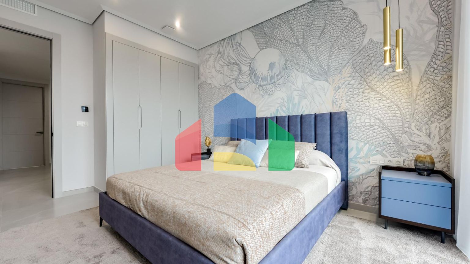 НОВАЯ РОСКОШНАЯ ВИЛЛА В ФИНЕСТРАТЕ С ВИДОМ НА МОРЕ