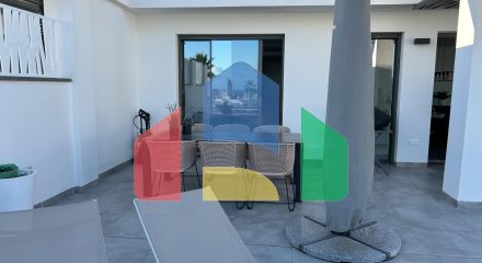 Современная квартира с захватывающим видом на море и первоклассными удобствами ️️