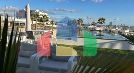 Современная квартира с захватывающим видом на море и первоклассными удобствами ️️