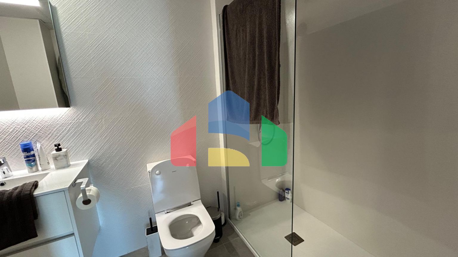 Современная квартира с захватывающим видом на море и первоклассными удобствами ️️