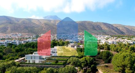 Новые роскошные виллы с частным бассейном в Sierra Cortina