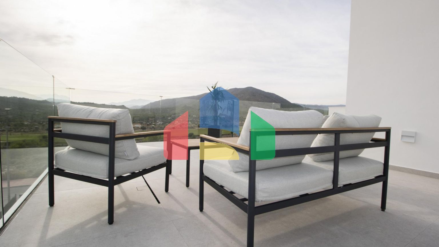 НОВЫЕ ВИЛЛЫ В ФИНЕСТРАТЕ