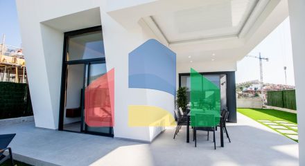 НОВЫЕ ВИЛЛЫ В ФИНЕСТРАТЕ