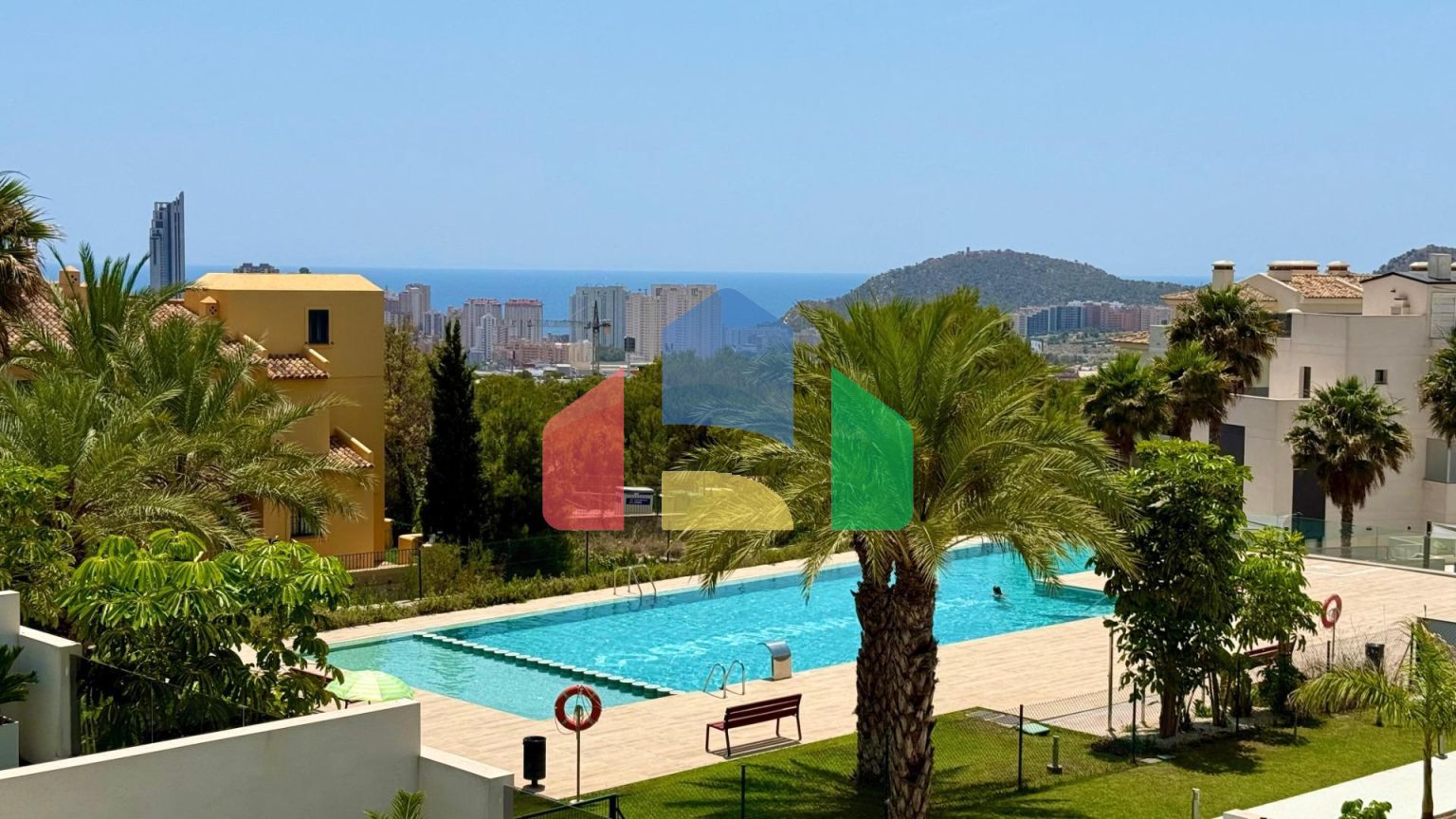 Мечтайте о виде на море: Живите в Mediterranean Views II