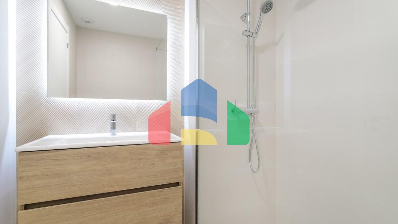 НОВЫЕ ВИЛЛЫ В ФИНЕСТРАТЕ