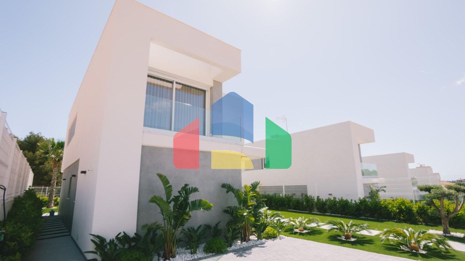 Эксклюзивные новопостроенные виллы в Сьерра Кортина