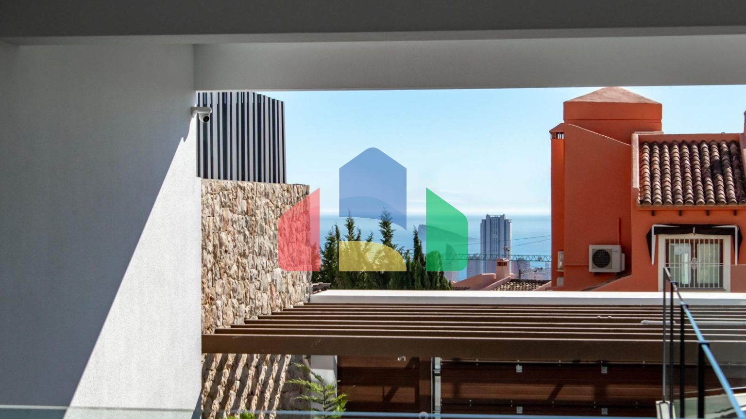 Вилла Roma: Эксклюзивность и Элегантность в Финестрате