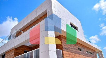 СОВРЕМЕННАЯ ВИЛЛА В НЕСКОЛЬКИХ МИНУТАХ ХОДЬБЫ ОТ БЕНИДОРМА!!!