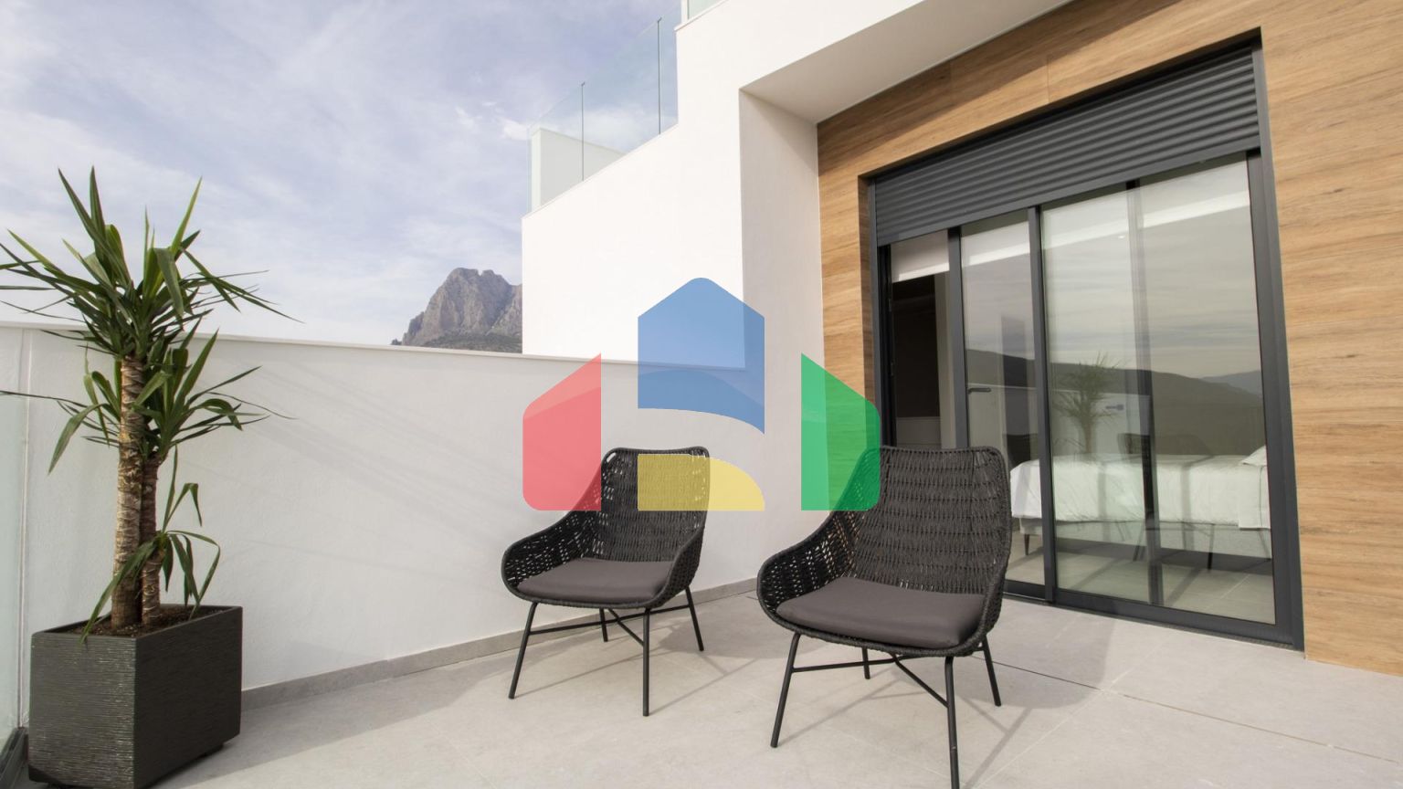 НОВЫЕ ВИЛЛЫ В ФИНЕСТРАТЕ