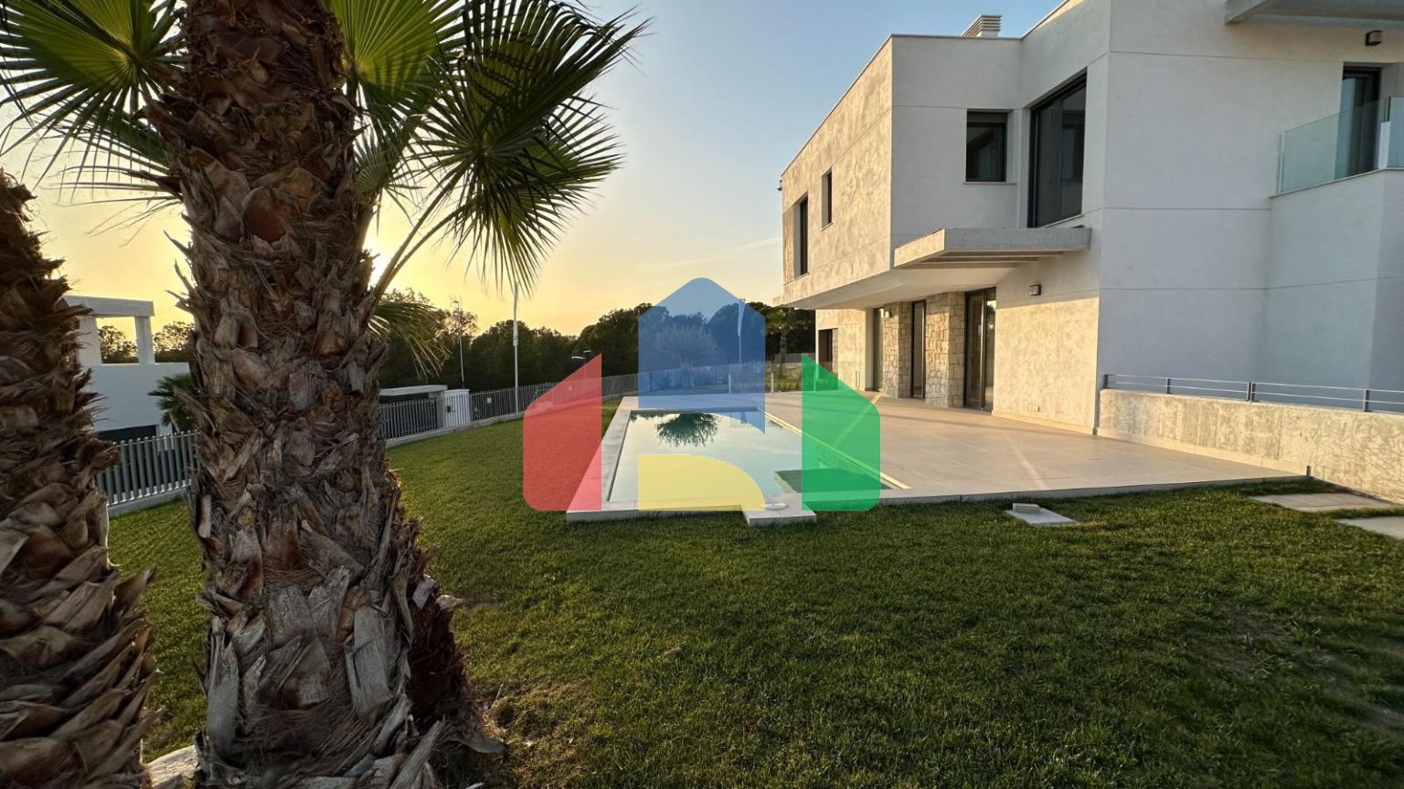 VILLA BAY — COSTABELLA RESIDENCES