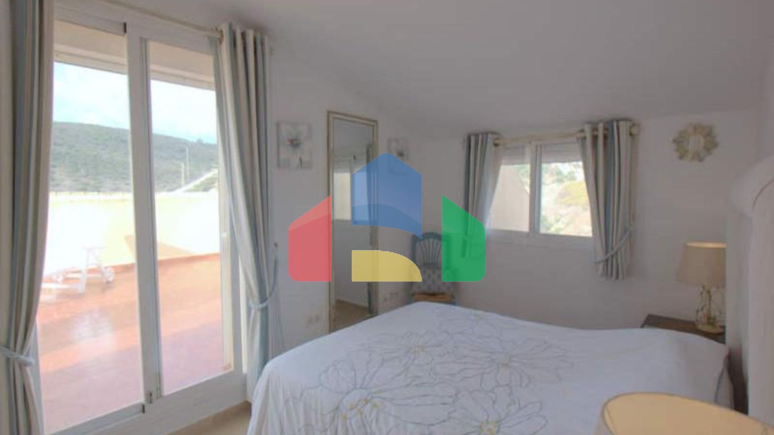 Роскошный Пентхаус с Видом на Море и Солярием в Ла-Дукеса