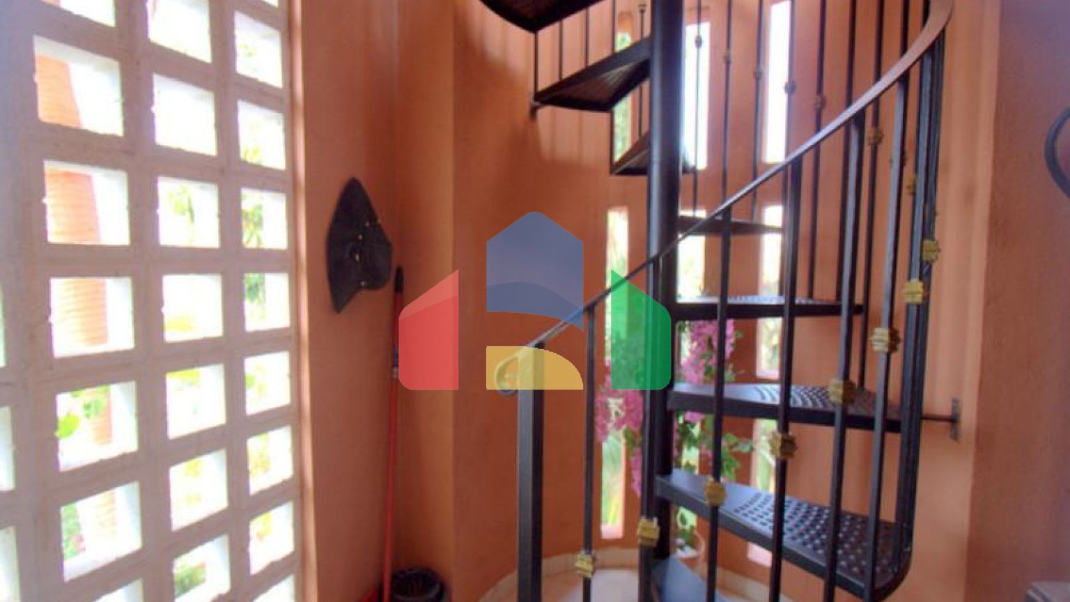 Роскошный Пентхаус с Видом на Море и Солярием в Ла-Дукеса