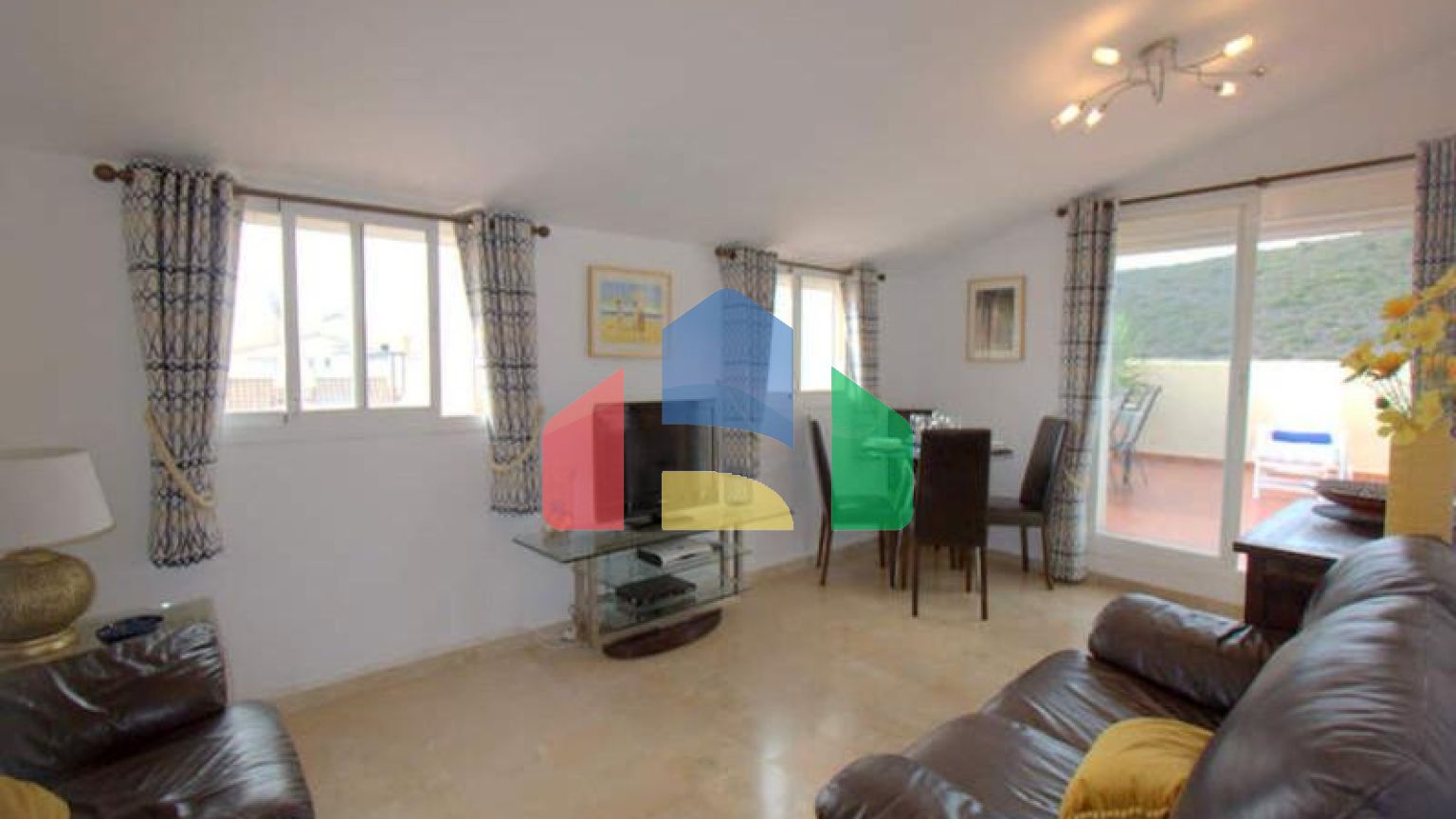 Роскошный Пентхаус с Видом на Море и Солярием в Ла-Дукеса