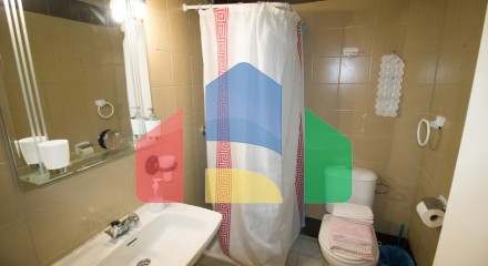 Прекрасная квартира с 2 спальнями прямо в порту Дукеса, всего в нескольких шагах от пляж