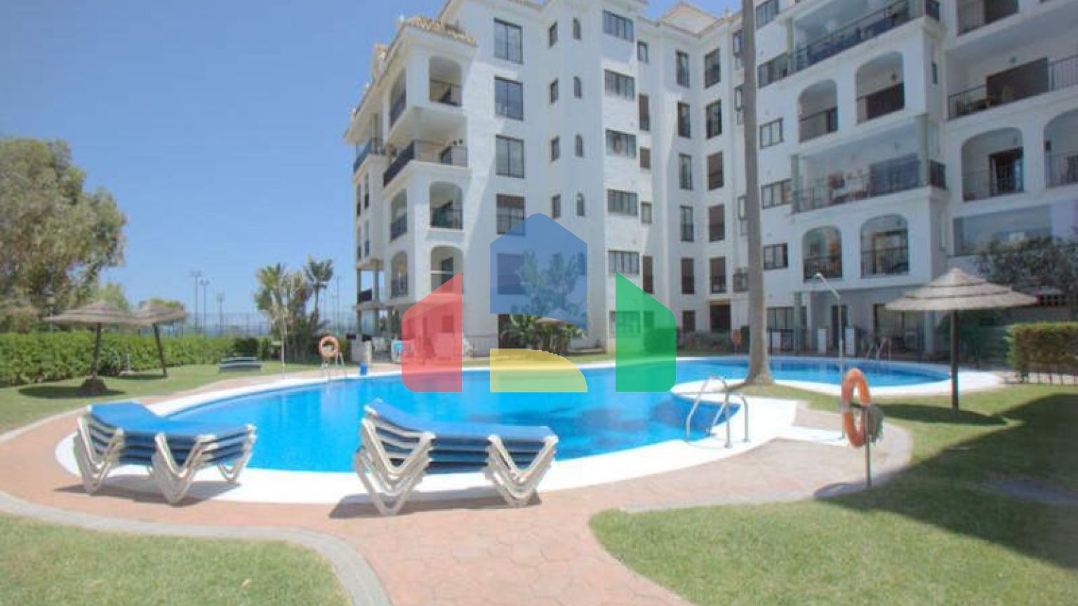 Роскошный Пентхаус с Видом на Море в La Duquesa