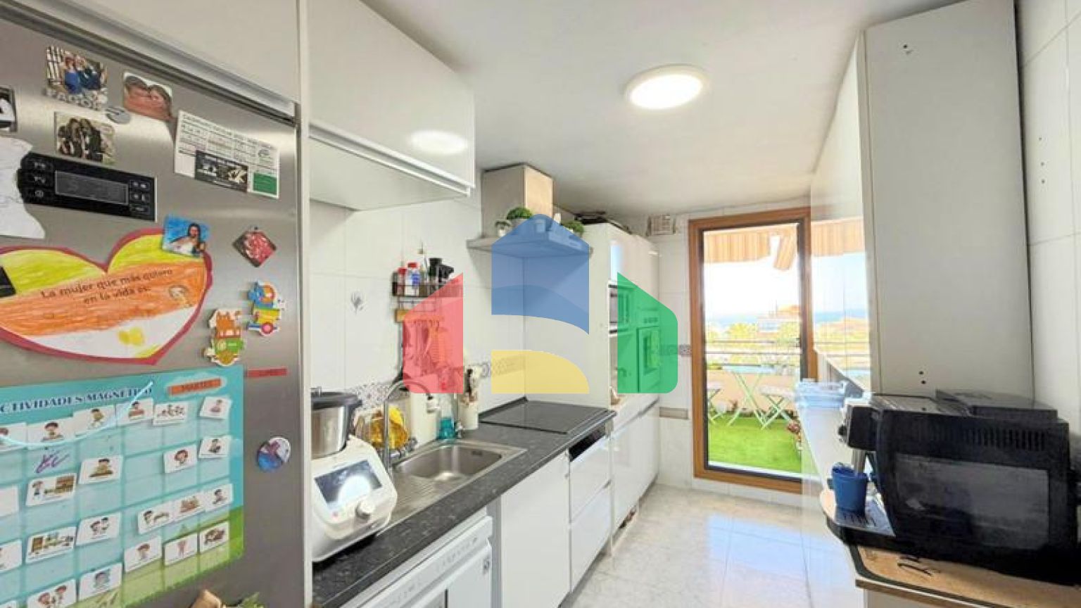 (EN) APARTMENT IN A PRIME LOCATION.