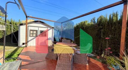 (EN) BEAUTIFUL TOWNHOUSE ON THE COSTA DEL SOL: LUXURY AND COMFORT JUST STEPS FROM THE BEACH