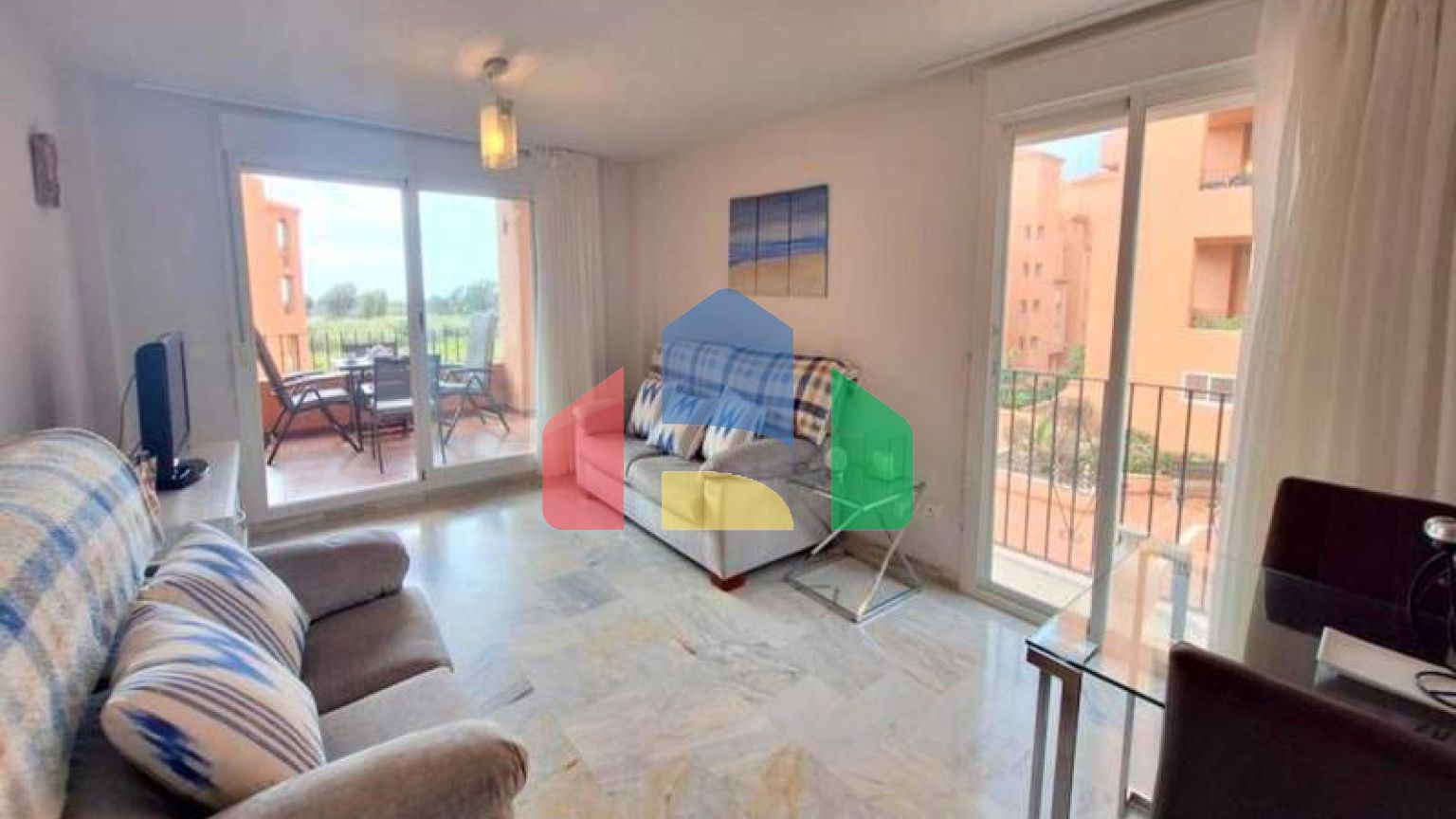 Светлая Угловая Квартира с Видами на Виноградник и Море в Ла-Дукеса