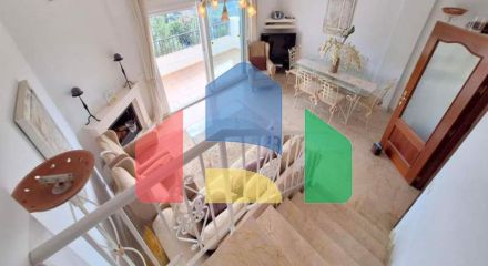 Просторный Таунхаус с Видом на Море в Манильве