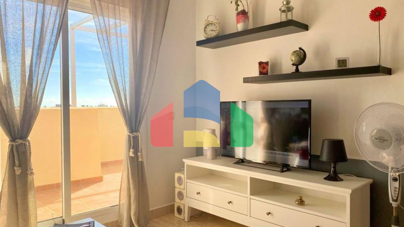 (EN) FANTASTIC PENTHOUSE WITH TERRACE AND SEA VIEWS. San Luis de Sabinillas