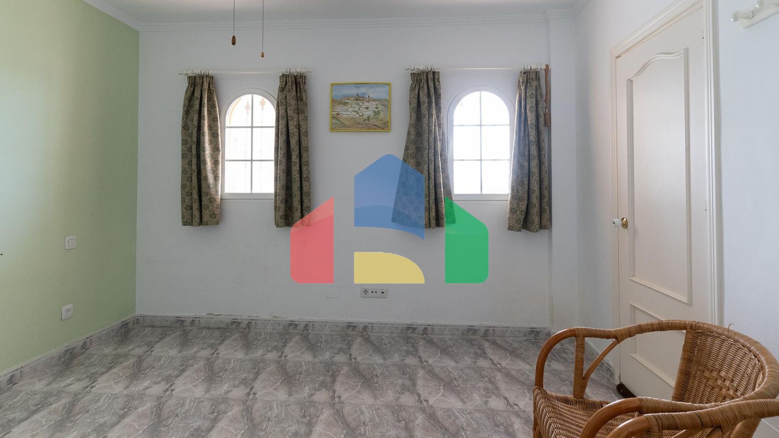 Очаровательная вилла в андалузском стиле с видом на море