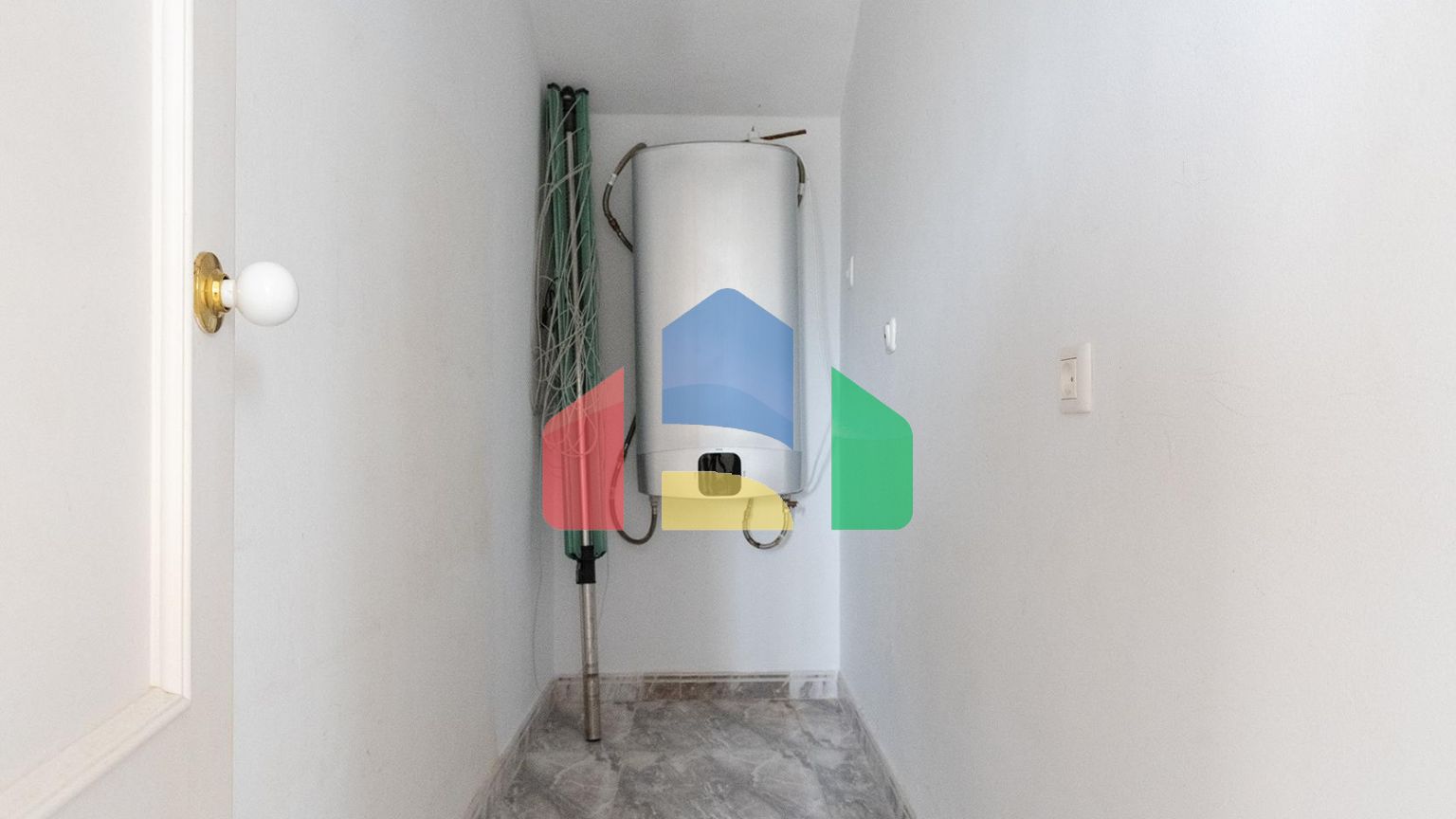 Очаровательная вилла в андалузском стиле с видом на море