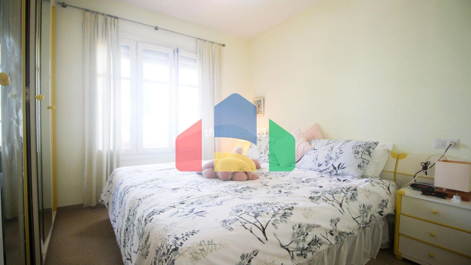 Апартаменты на среднем этаже, Сан-Луис-де-Сабинильяс