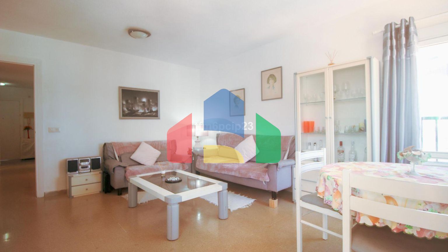 Апартаменты на среднем этаже, Сан-Луис-де-Сабинильяс