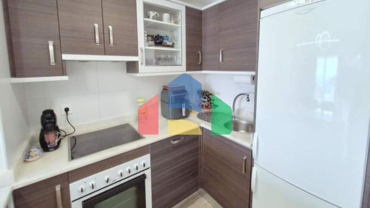 Элегантная Квартира на Последнем Этажe с Видом на Море в Ла Дукеса