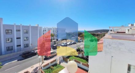 Charming Andalucian Townhouse with Sea Views in La Duquesa